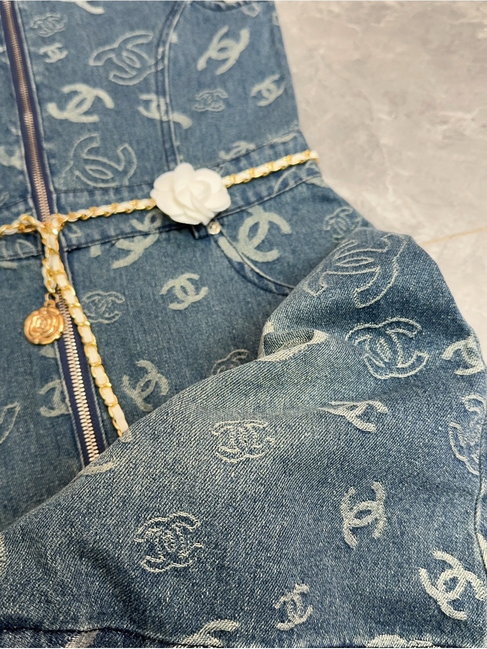 CHANEL Dark Blue Denim Logo Zip-Front Mini Dress with Gold-Tone Rope Belt - Picture 6 of 9